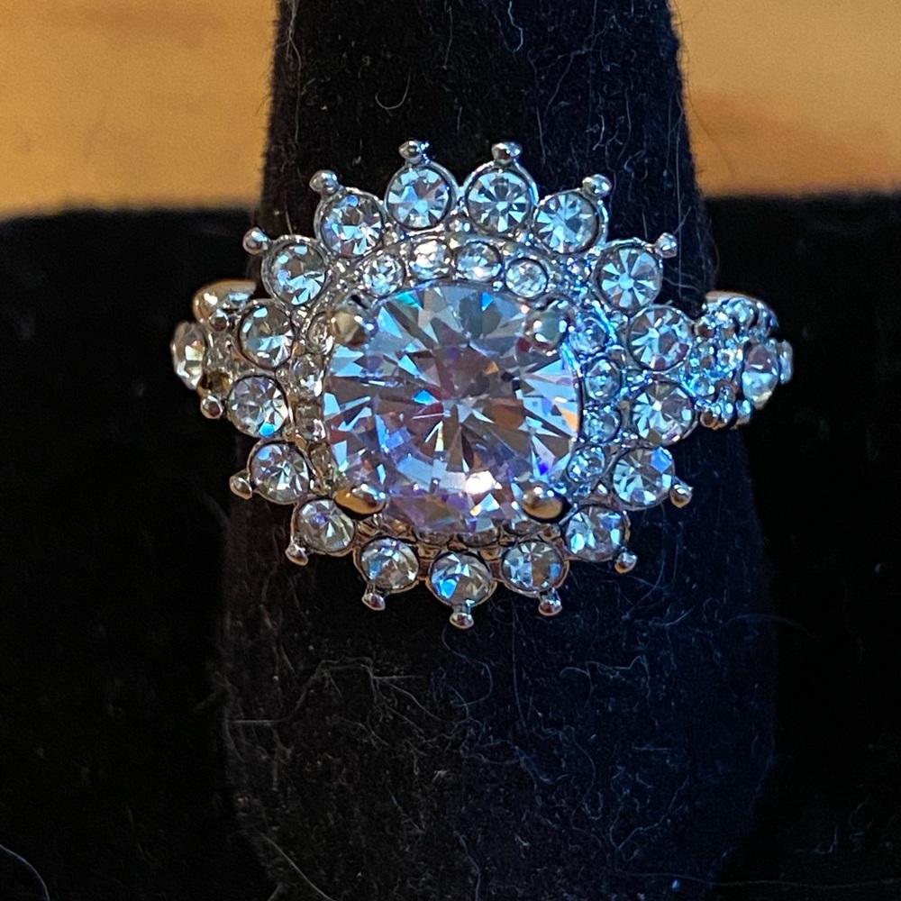 Beautiful White Sapphires Ring